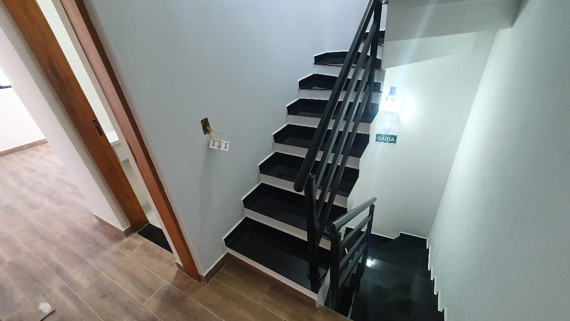 Sobrado à venda com 2 quartos, 130m² - Foto 9