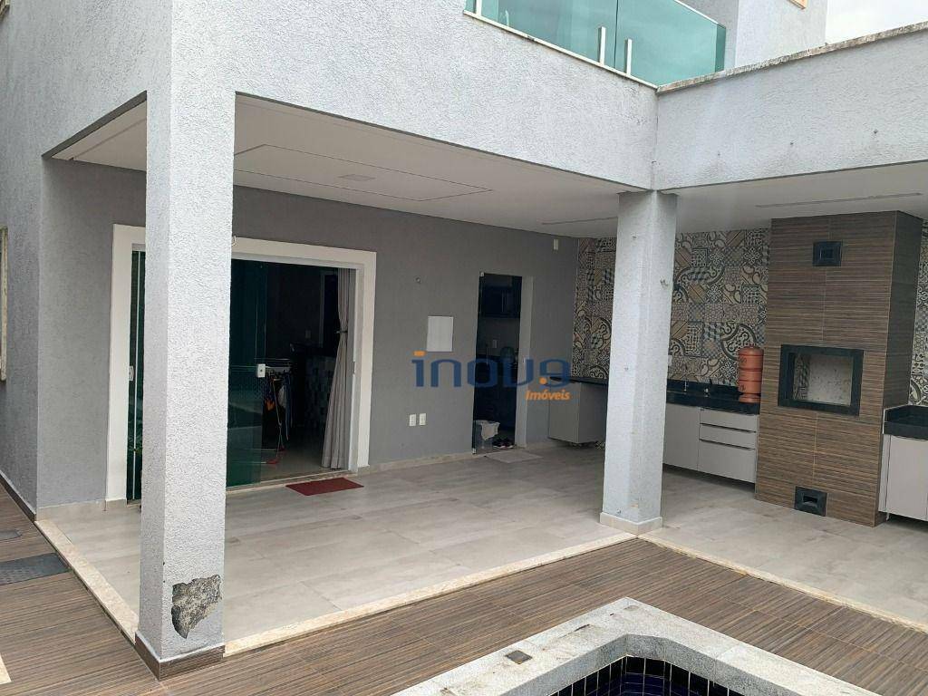 Casa de Condomínio à venda com 4 quartos, 208m² - Foto 14