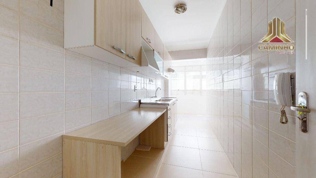 Apartamento à venda com 2 quartos, 70m² - Foto 8