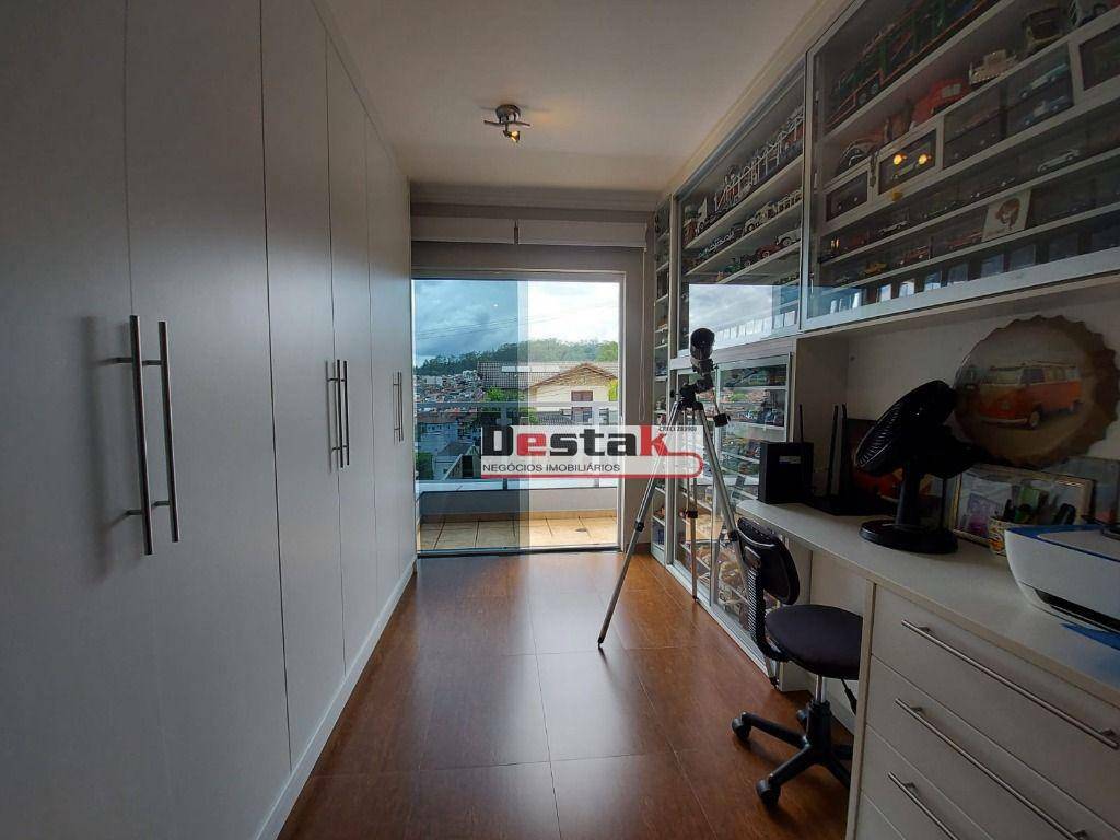 Sobrado à venda com 4 quartos, 410m² - Foto 31