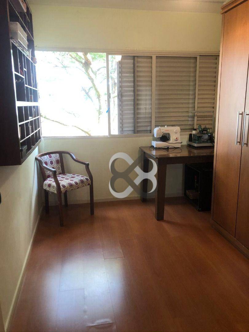 Apartamento para alugar com 3 quartos, 109m² - Foto 10