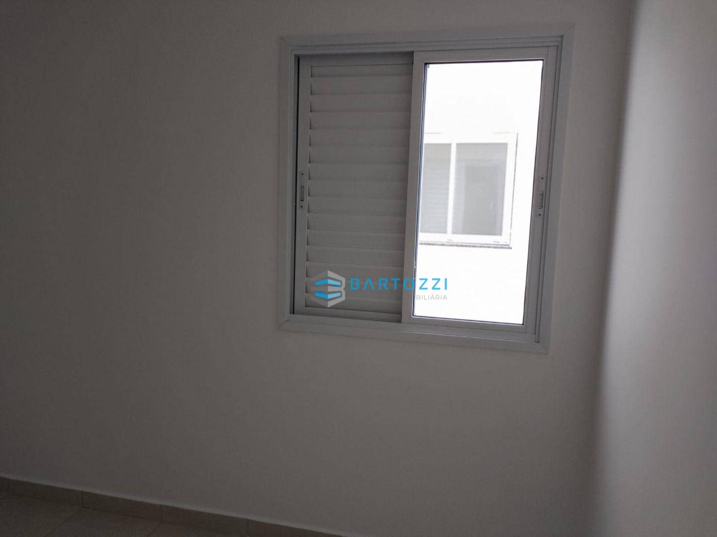 Apartamento à venda com 1 quarto, 30m² - Foto 19