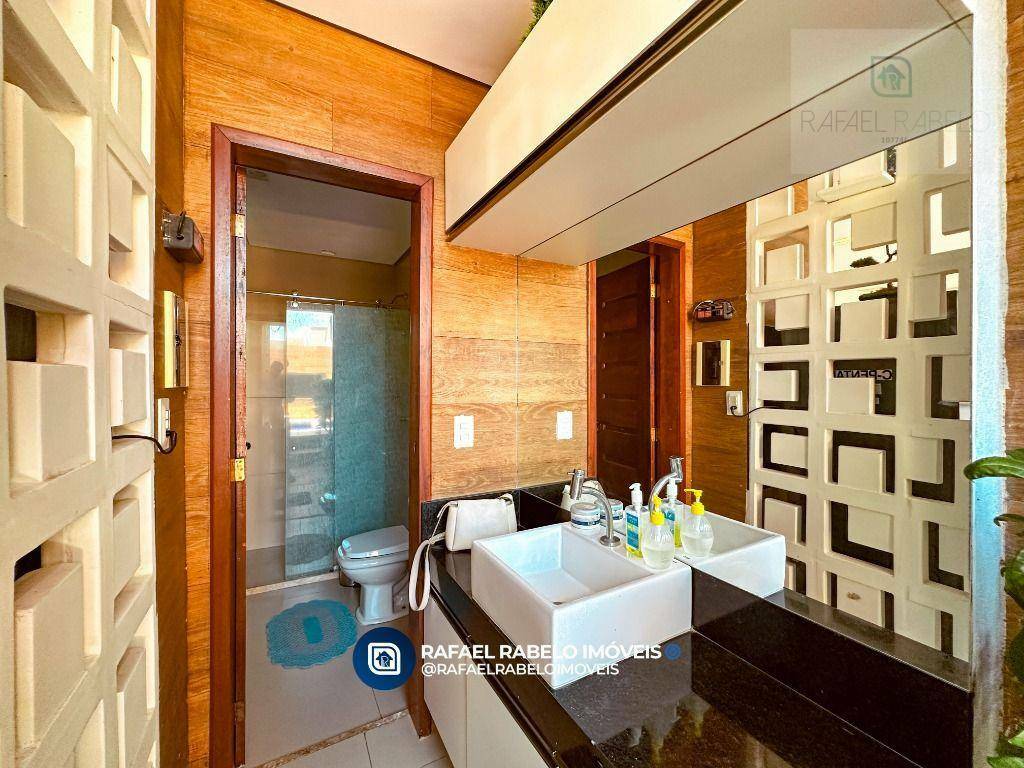 Casa de Condomínio para alugar com 4 quartos, 206m² - Foto 9
