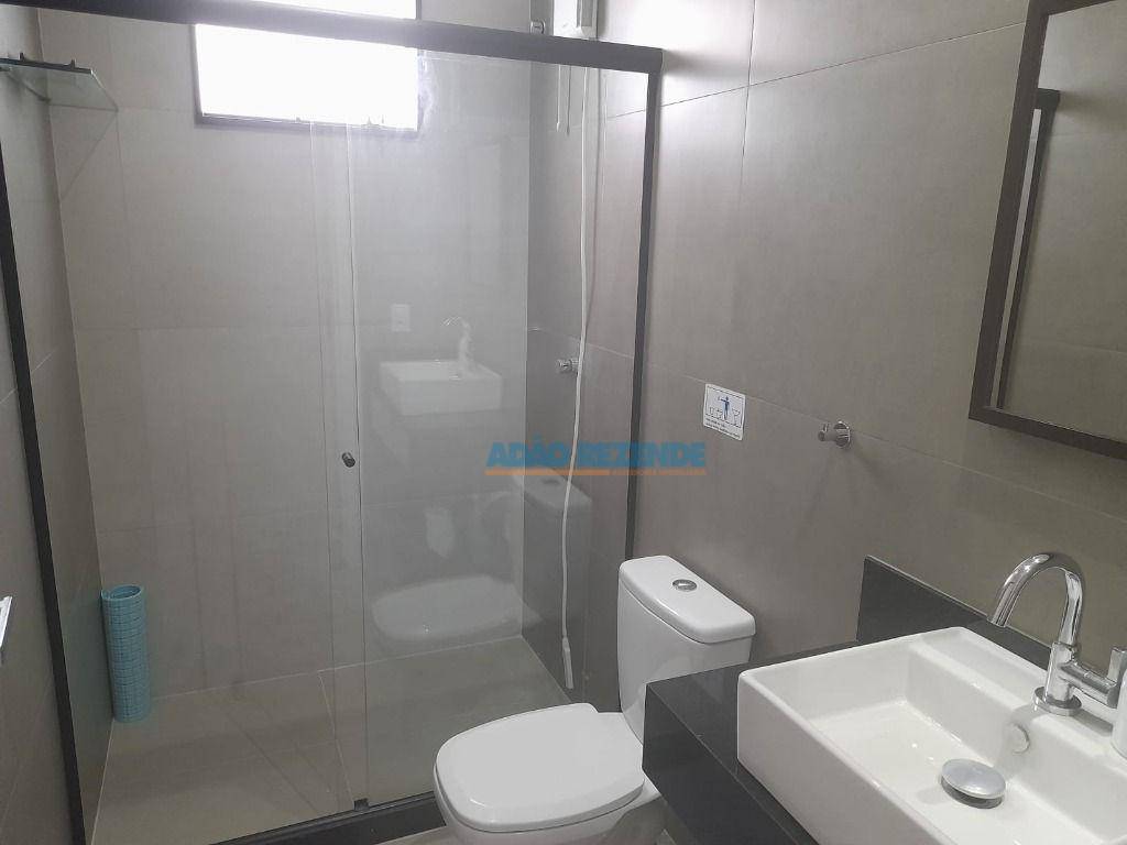 Casa de Condomínio à venda com 4 quartos, 300m² - Foto 27