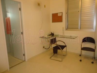 Apartamento para alugar com 2 quartos, 70m² - Foto 9