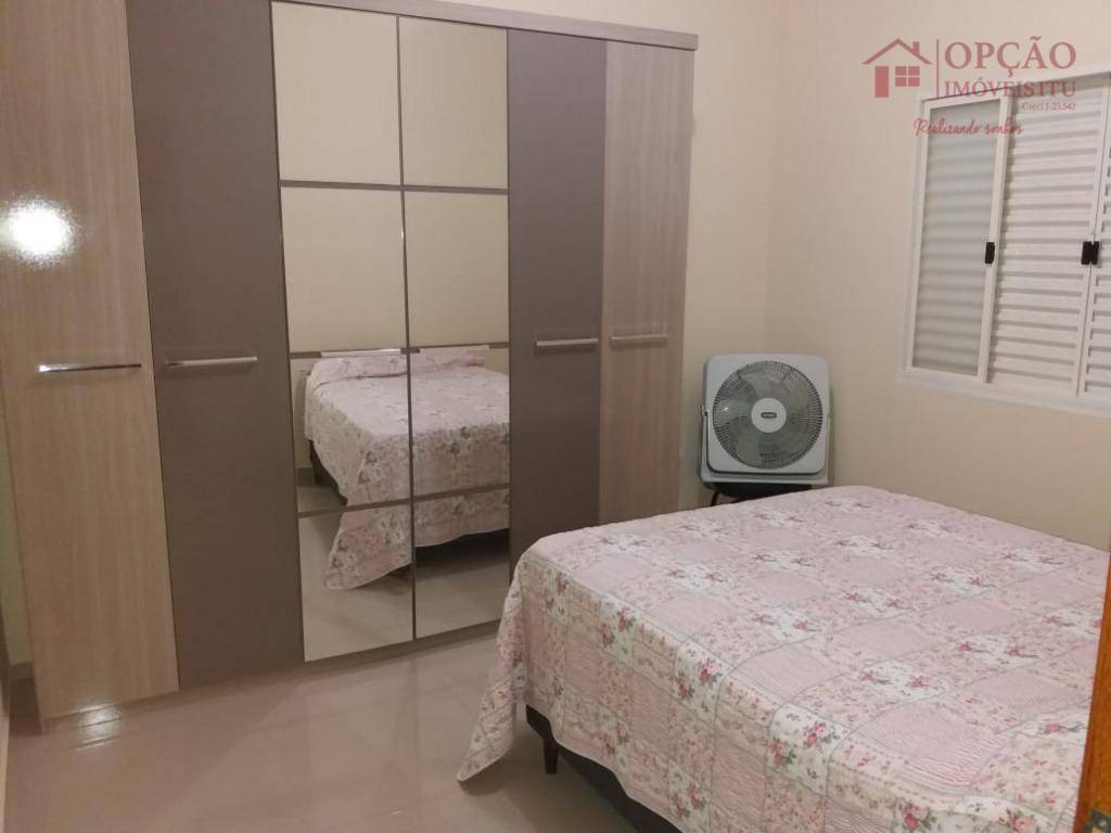 Apartamento à venda com 2 quartos, 67m² - Foto 6