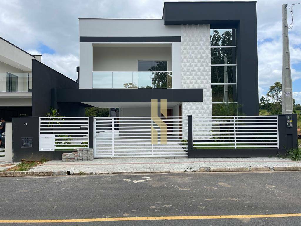 Casa, 4 quartos, 250 m² - Foto 2