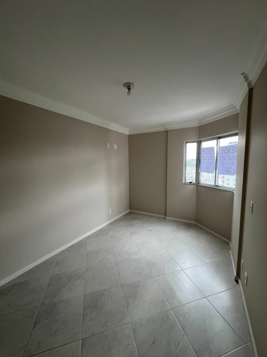 Apartamento à venda com 3 quartos, 136m² - Foto 38