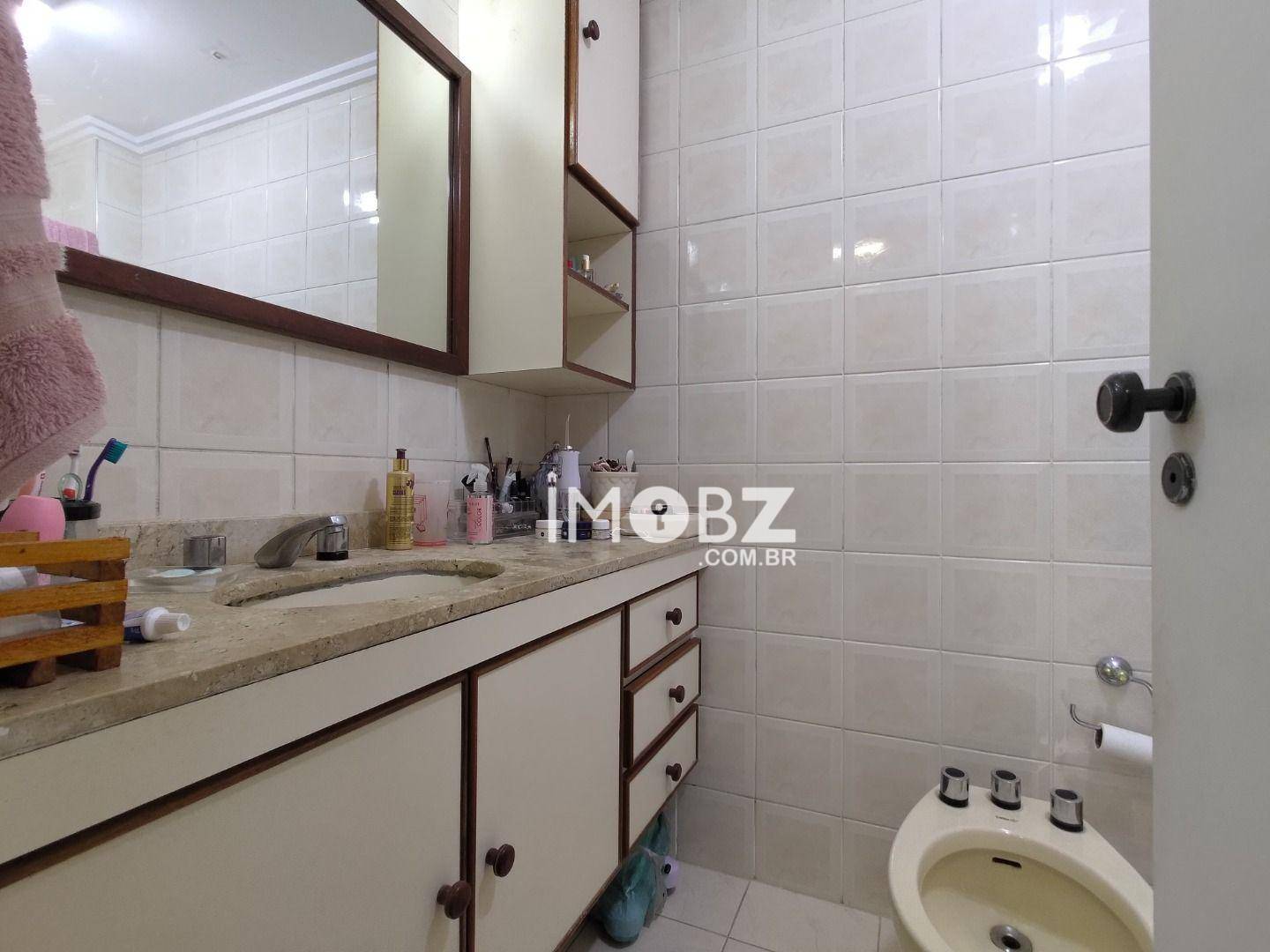 Apartamento à venda com 3 quartos, 95m² - Foto 19