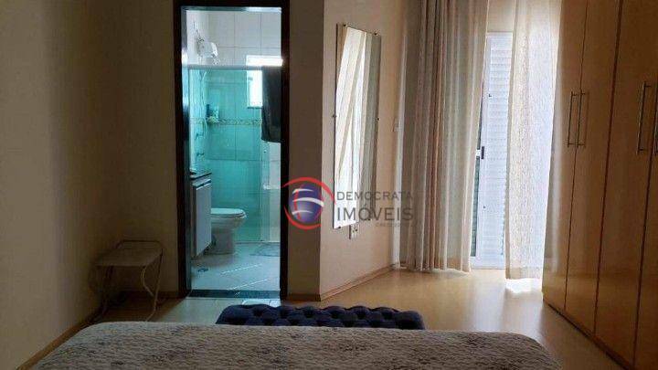 Sobrado à venda com 3 quartos, 207m² - Foto 8