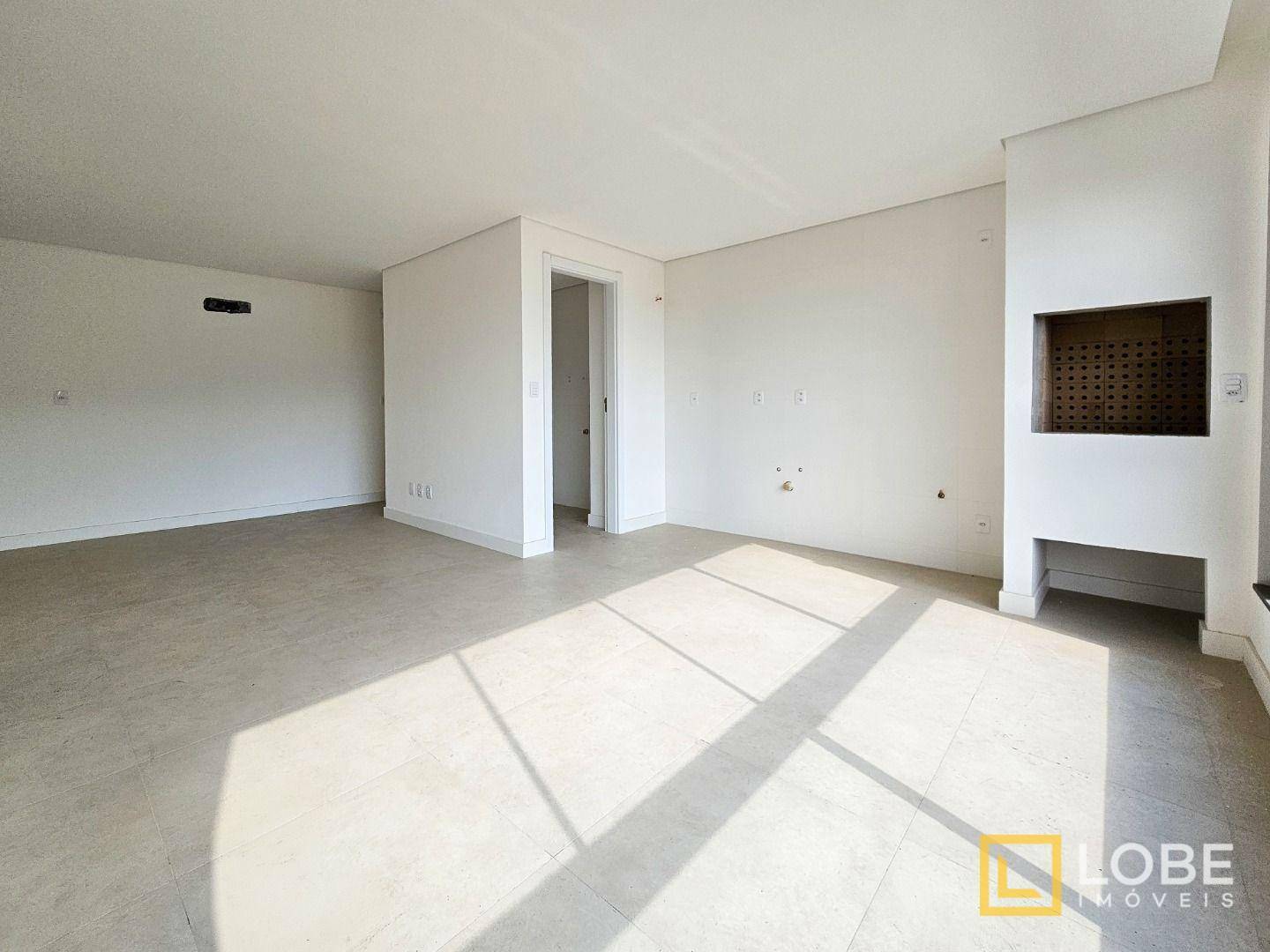 Apartamento à venda com 2 quartos, 68m² - Foto 1