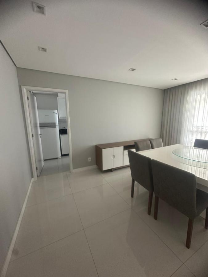 Apartamento para alugar com 2 quartos, 96m² - Foto 16