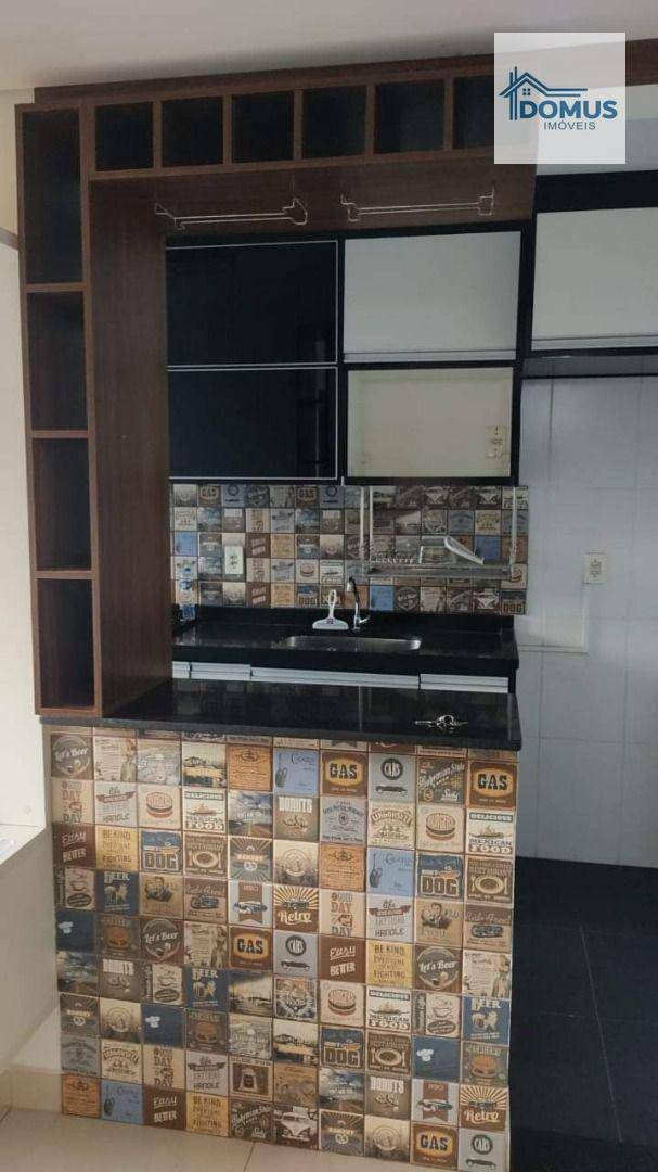 Apartamento para alugar com 2 quartos, 49m² - Foto 2