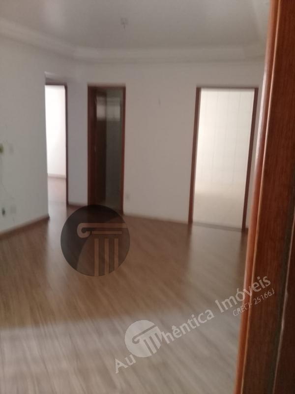 Apartamento à venda com 2 quartos, 64m² - Foto 4