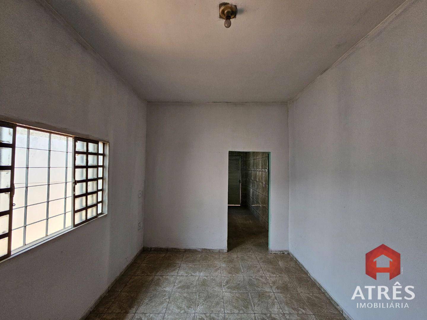 Casa para alugar com 2 quartos, 160m² - Foto 14