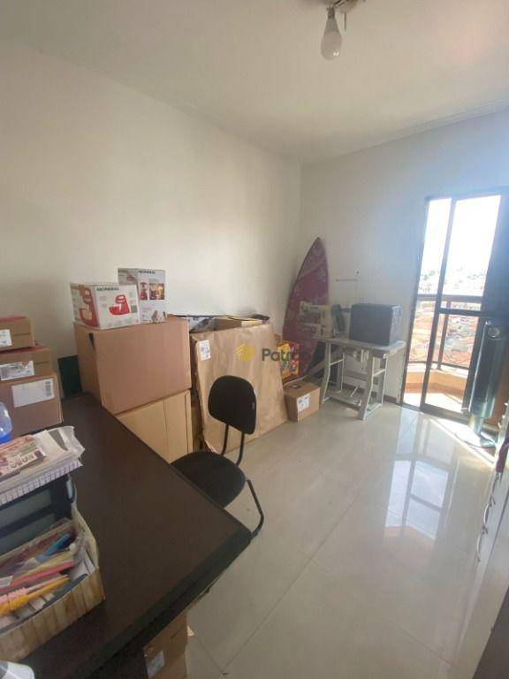 Apartamento à venda com 4 quartos, 115m² - Foto 19