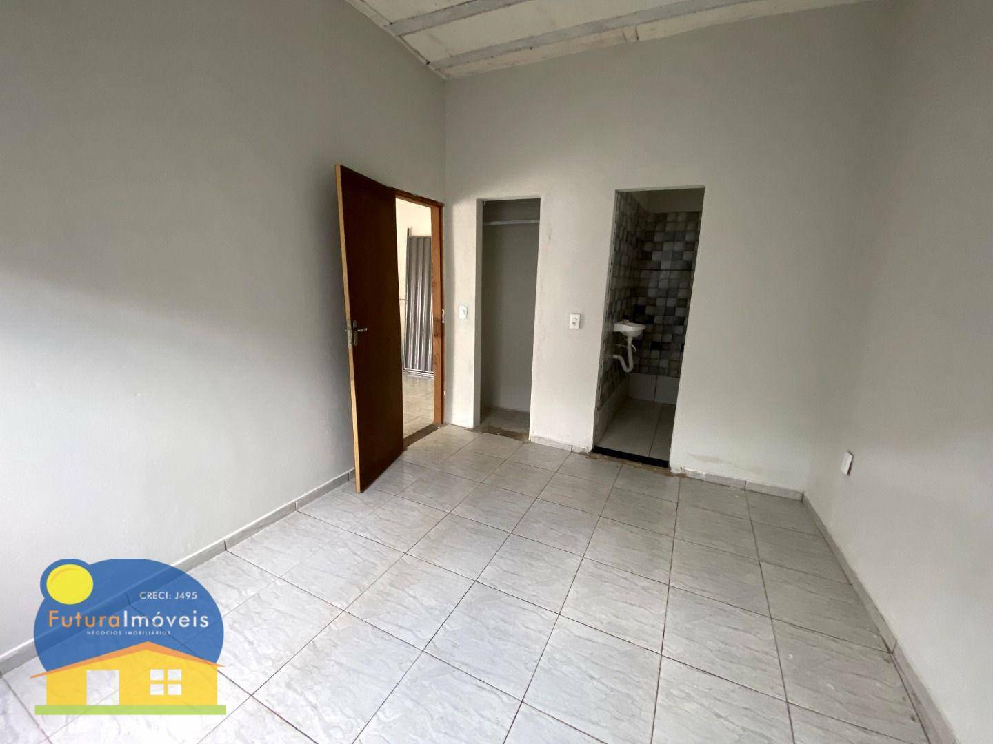 Casa à venda e aluguel com 3 quartos, 60m² - Foto 13