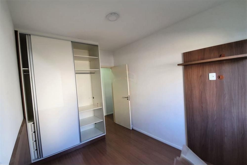 Apartamento à venda com 1 quarto, 64m² - Foto 9