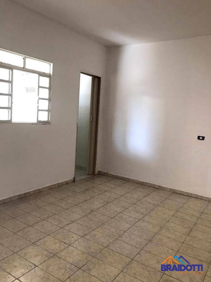 Casa à venda com 2 quartos, 110m² - Foto 11