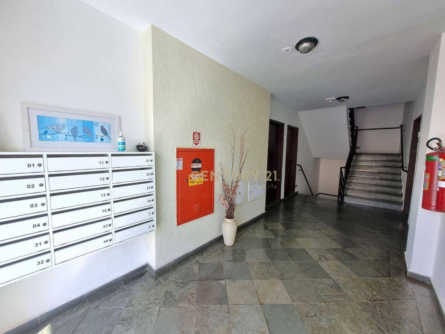 Apartamento para alugar com 2 quartos, 65m² - Foto 27