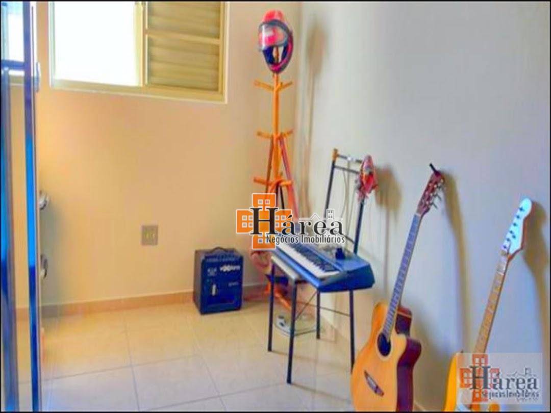Apartamento à venda com 2 quartos, 56m² - Foto 12
