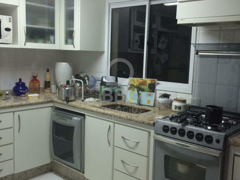 Sobrado à venda com 3 quartos, 238m² - Foto 8