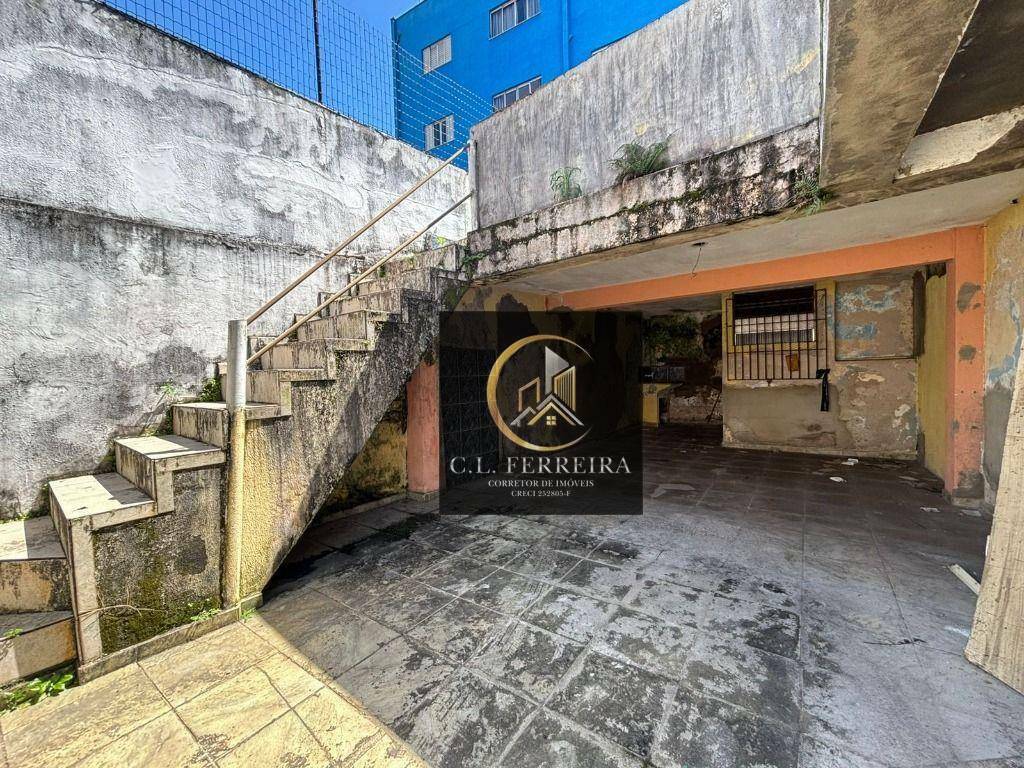 Casa à venda com 5 quartos, 332m² - Foto 2