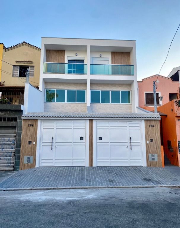 Sobrado à venda com 3 quartos, 240m² - Foto 2