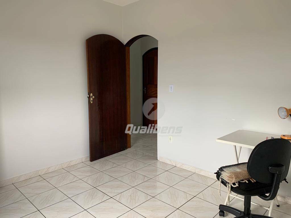 Sobrado à venda com 3 quartos, 290m² - Foto 13