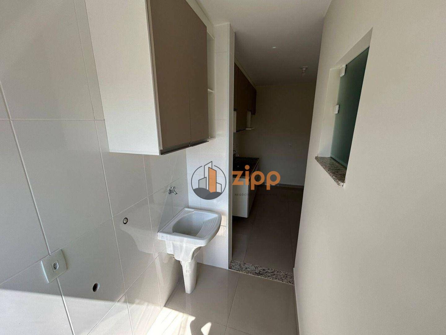 Casa para alugar com 2 quartos, 45m² - Foto 5