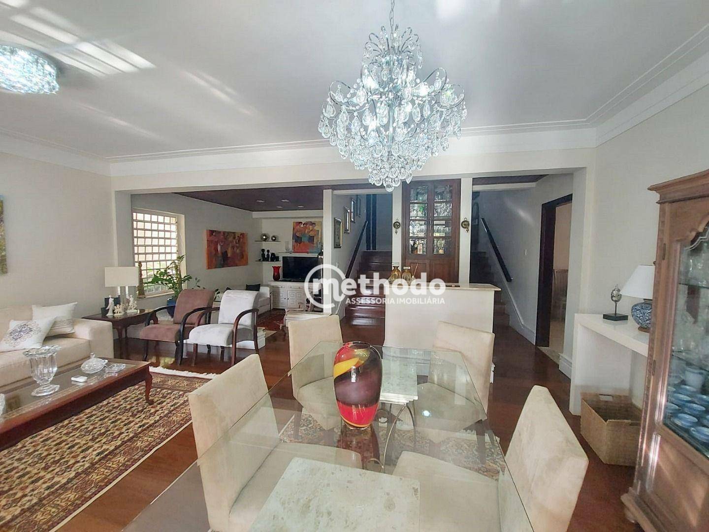 Casa à venda com 5 quartos, 274m² - Foto 3