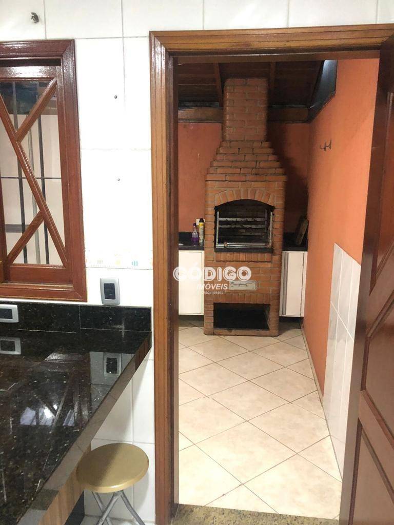 Sobrado à venda com 3 quartos, 150m² - Foto 15