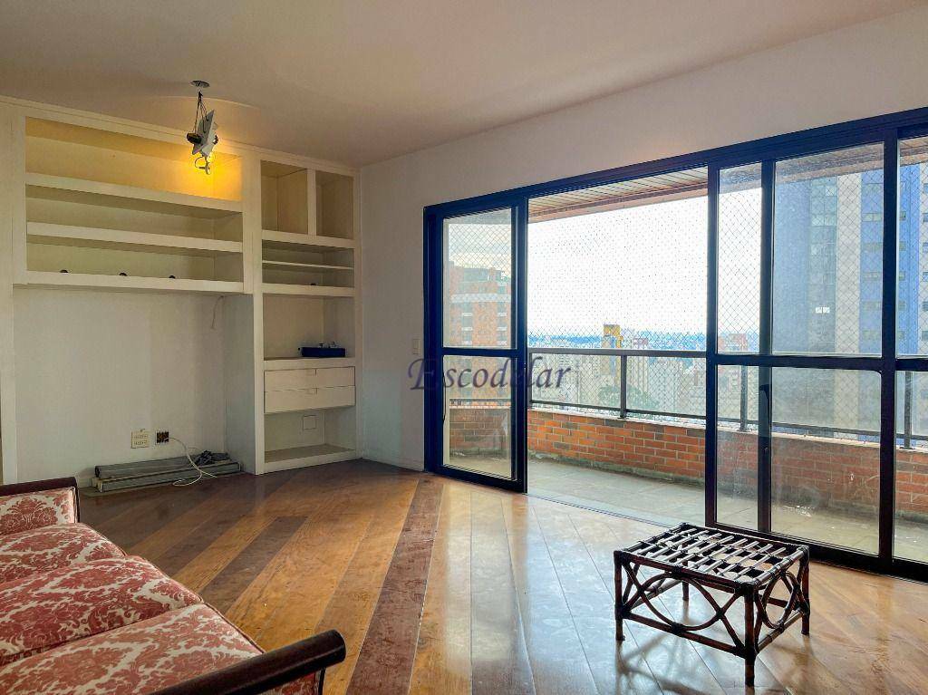 Apartamento à venda com 3 quartos, 213m² - Foto 2