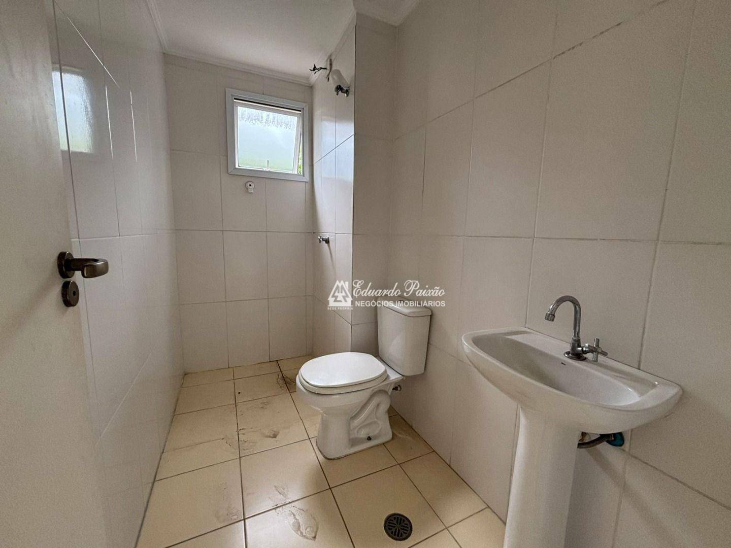 Apartamento para alugar com 2 quartos, 62m² - Foto 9