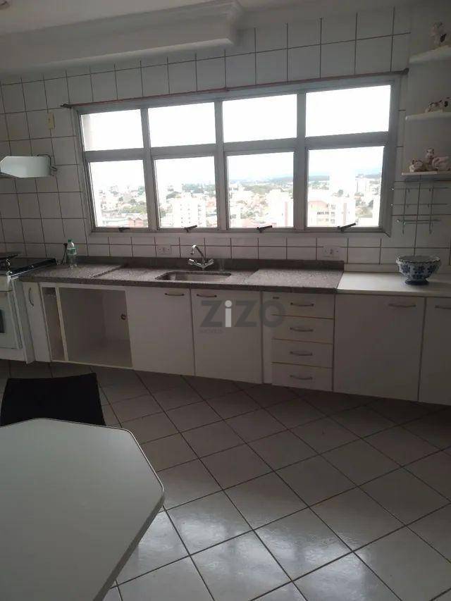 Apartamento à venda com 3 quartos, 118m² - Foto 2