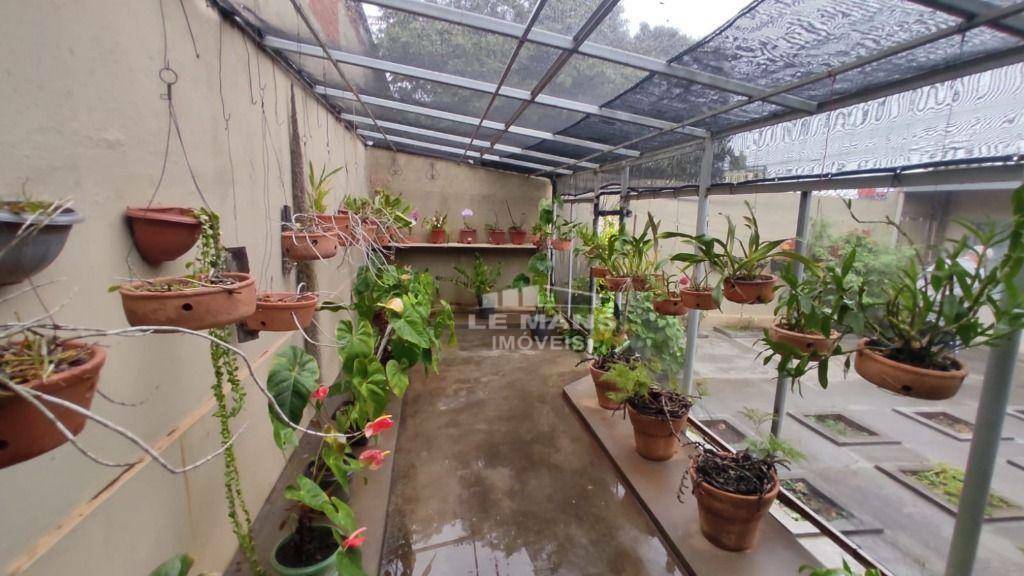 Casa à venda com 3 quartos, 96m² - Foto 18