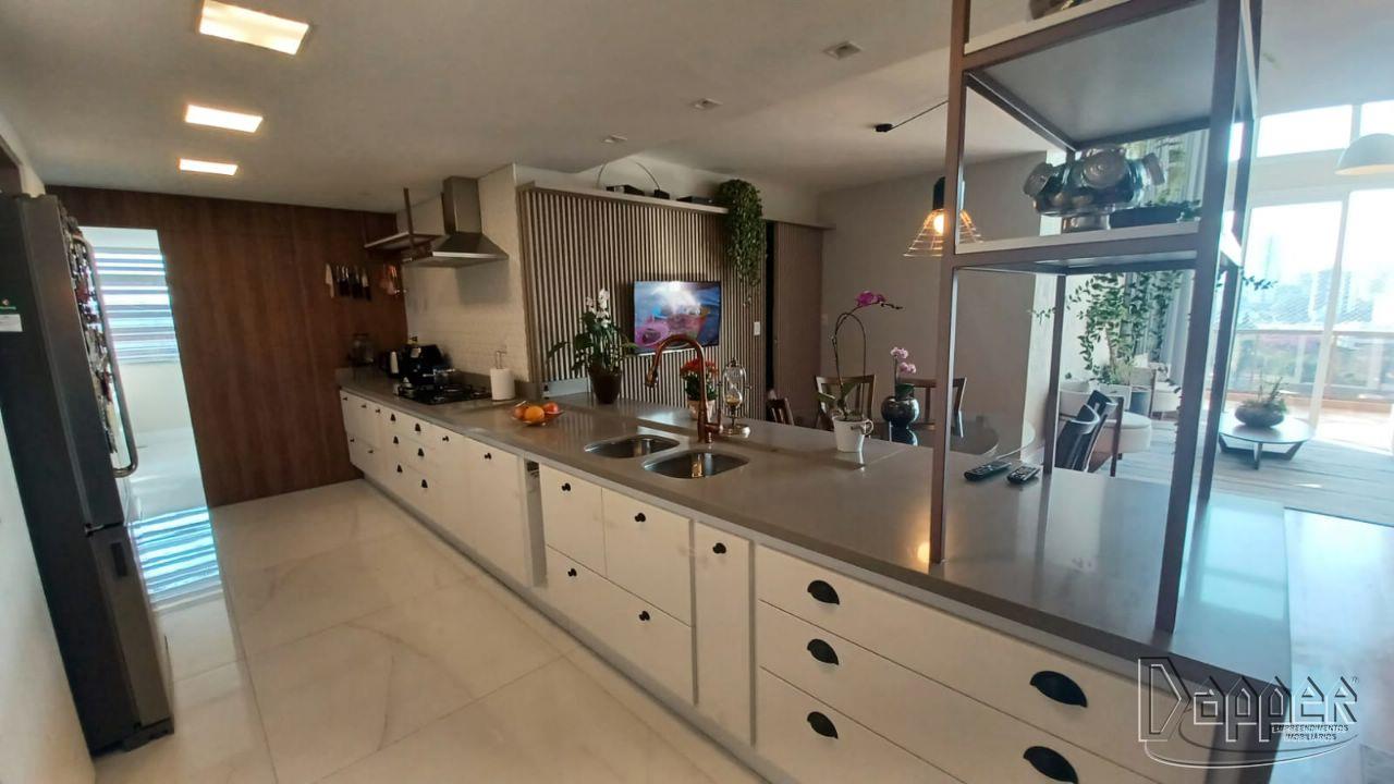 Apartamento à venda com 3 quartos, 230m² - Foto 5