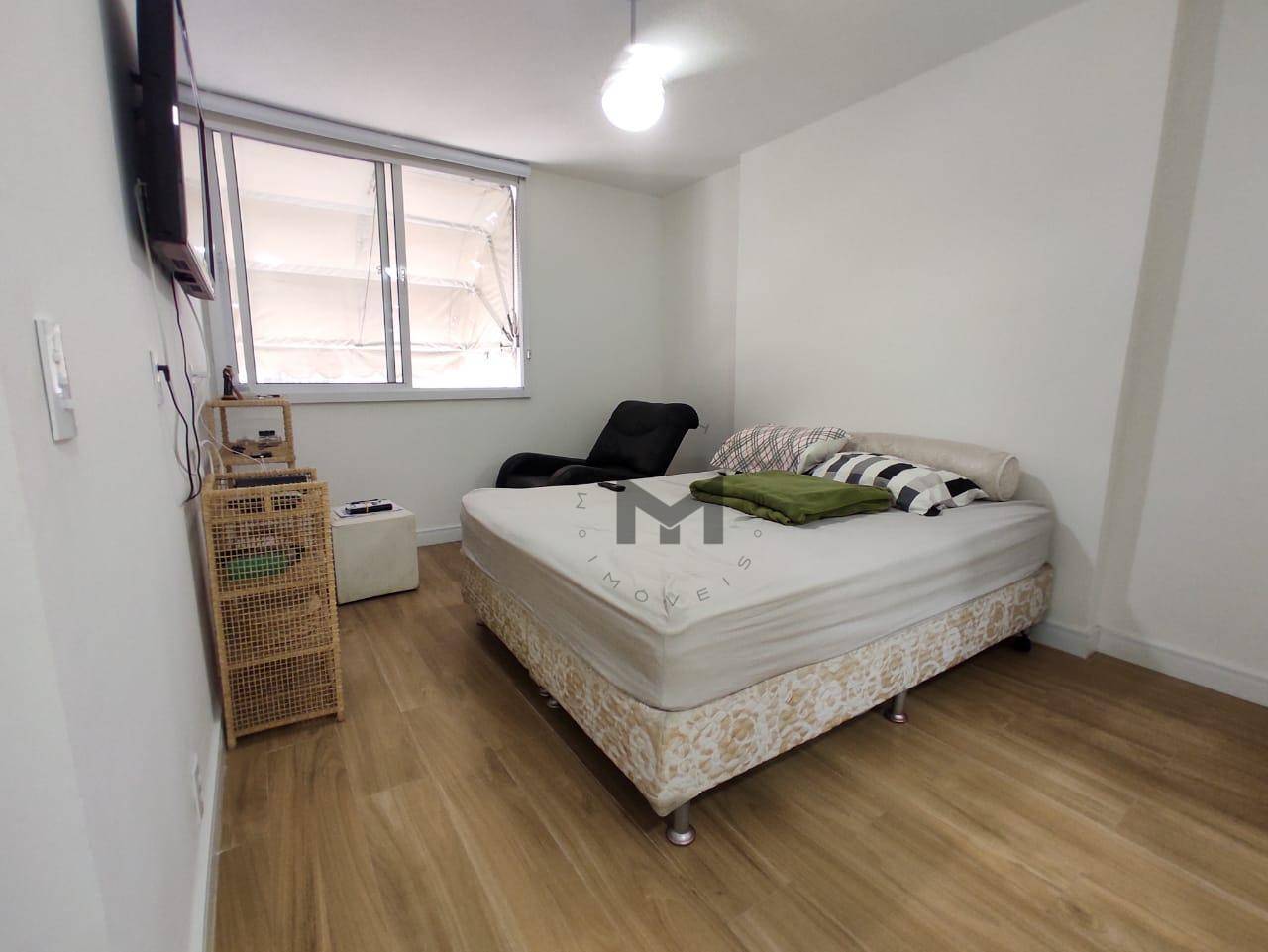 Apartamento à venda com 2 quartos, 108m² - Foto 1