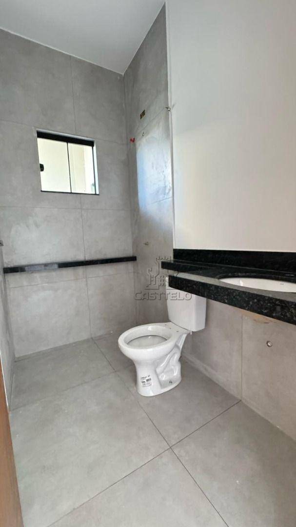 Casa à venda com 3 quartos, 77m² - Foto 6
