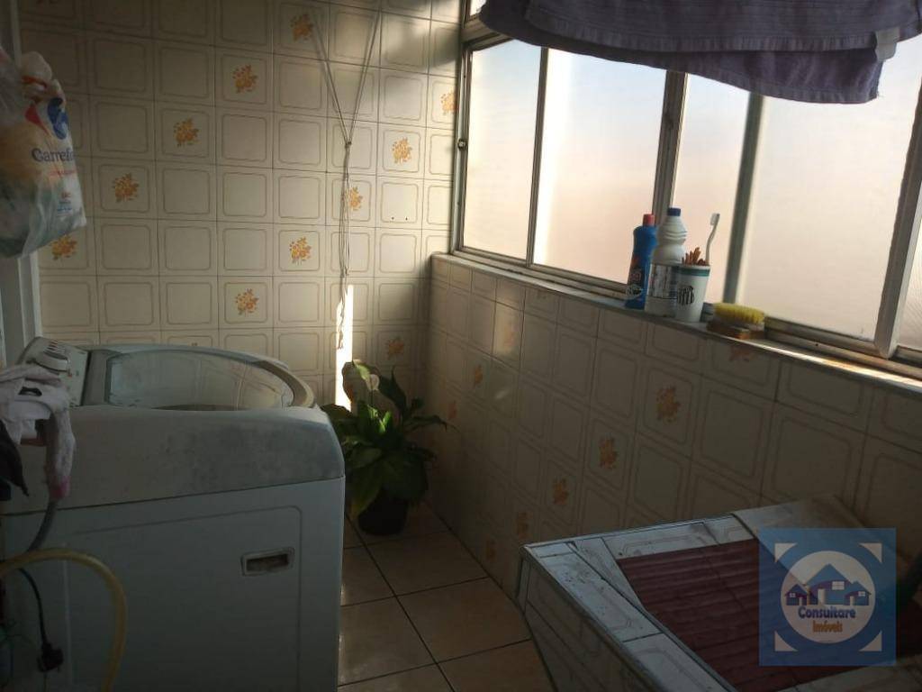 Apartamento à venda com 2 quartos, 70m² - Foto 16