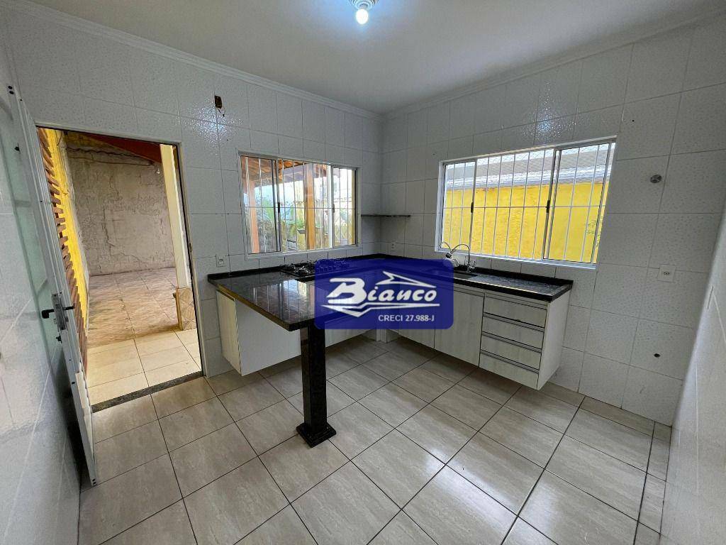 Sobrado à venda com 3 quartos, 100m² - Foto 12