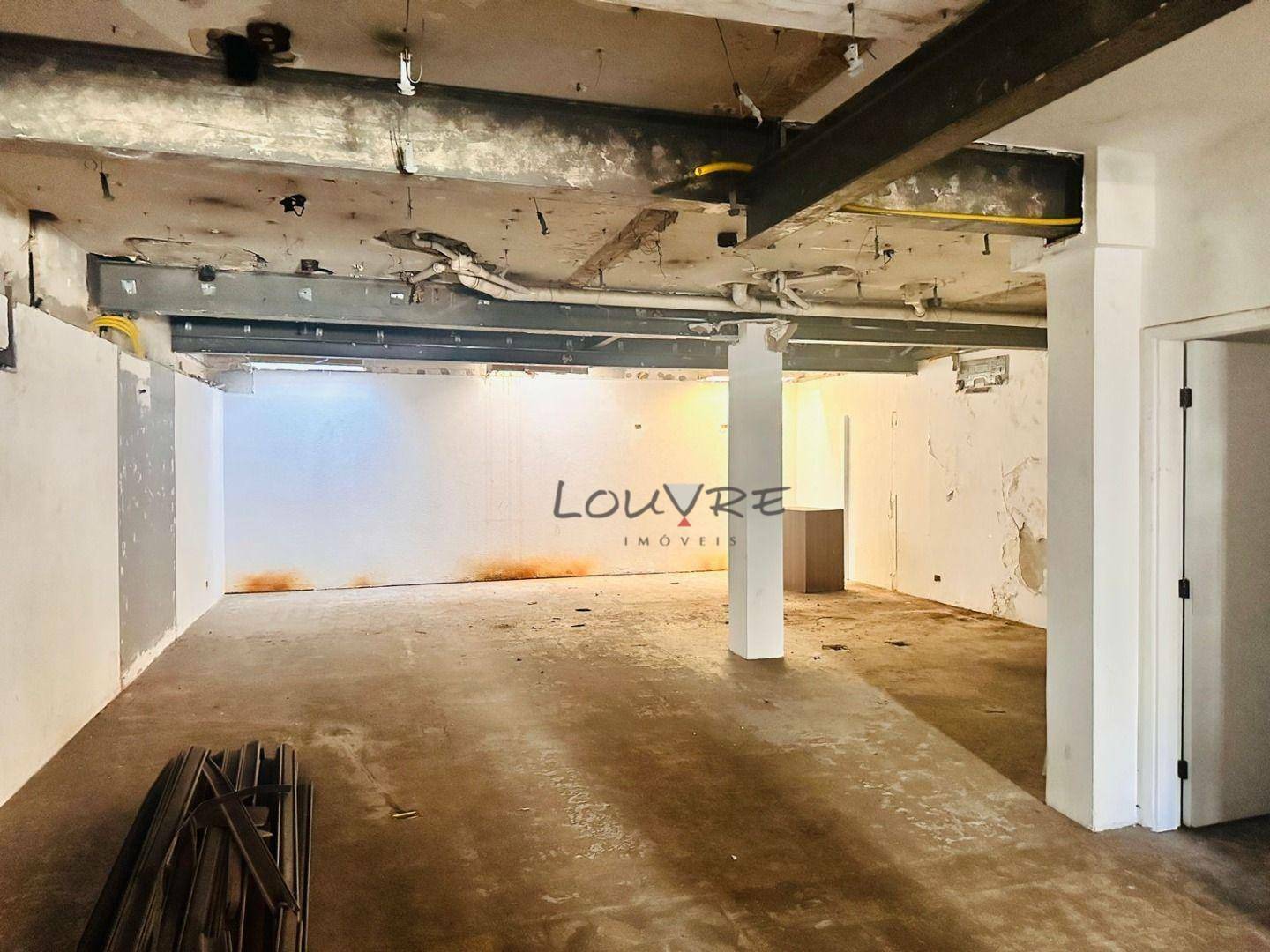 Loja-Salão para alugar, 256m² - Foto 2