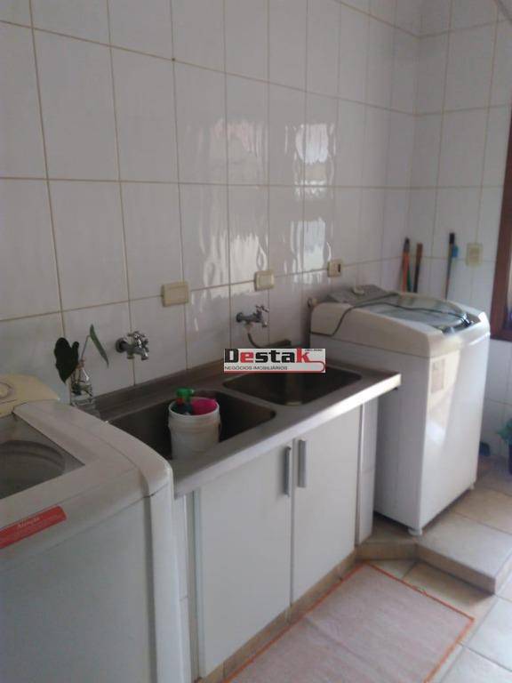 Sobrado à venda com 4 quartos, 750m² - Foto 19