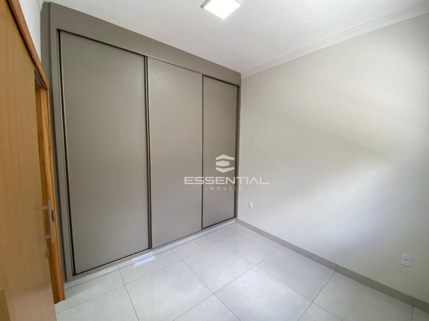 Casa à venda com 3 quartos, 126m² - Foto 11