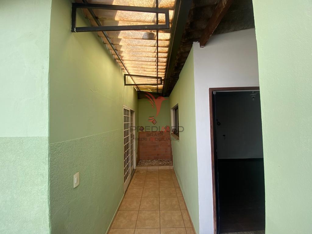 Casa à venda com 4 quartos, 108m² - Foto 15