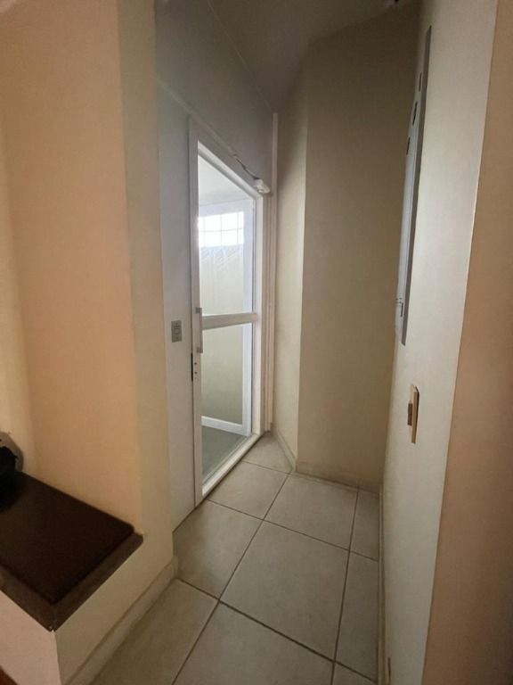 Apartamento à venda com 4 quartos, 340m² - Foto 26