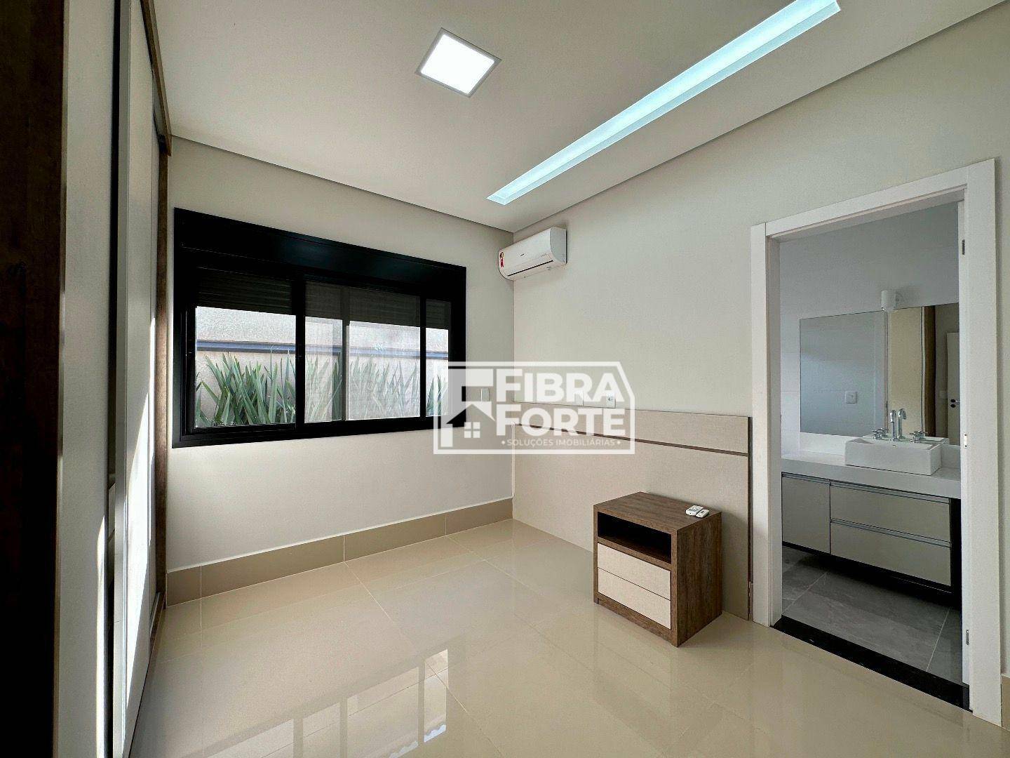 Casa à venda e aluguel com 4 quartos, 320m² - Foto 11