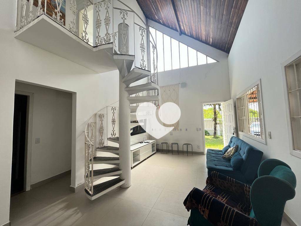 Casa à venda com 4 quartos, 290m² - Foto 17