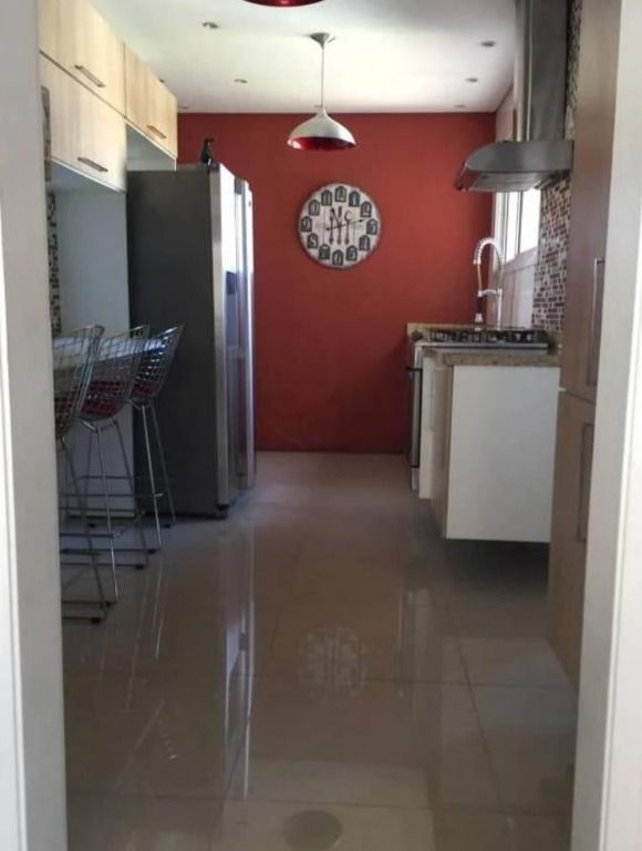 Apartamento à venda com 3 quartos, 94m² - Foto 6