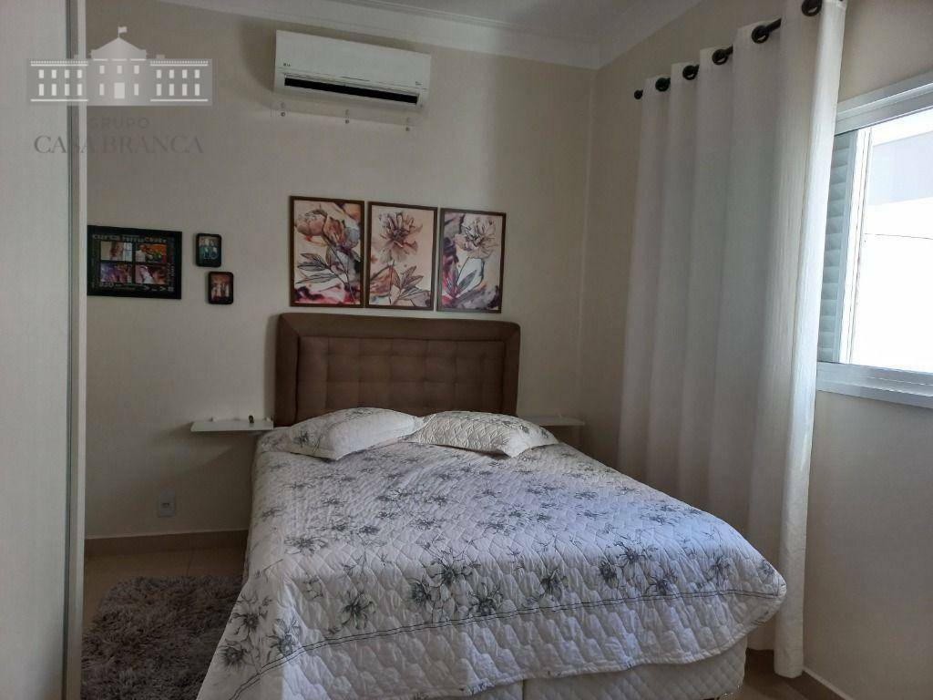 Casa de Condomínio à venda com 3 quartos, 261m² - Foto 9